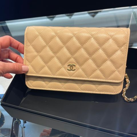 Chanel WOC