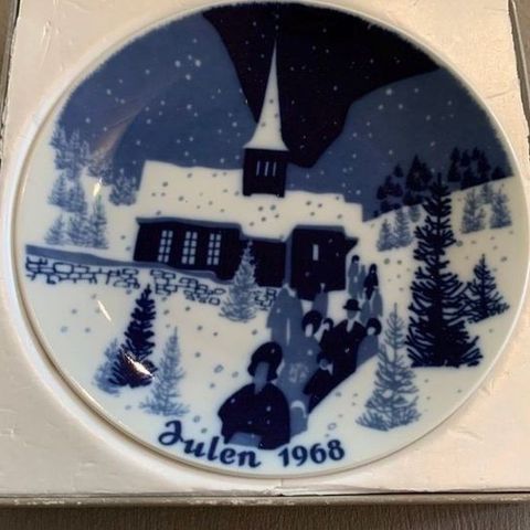 Porselen, 1968 Juleplate, begrenset opplag, fra P.P. Selges for kr. 350, Flott!