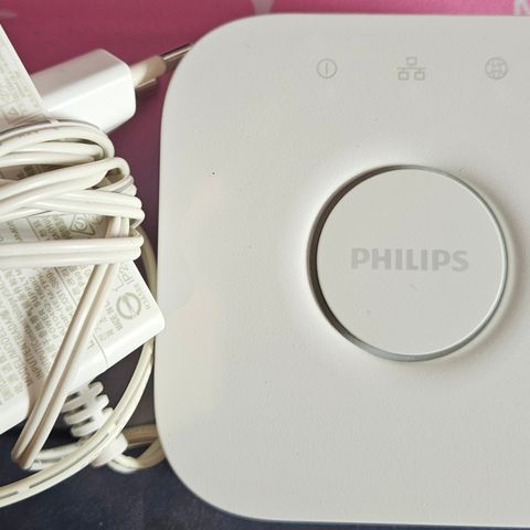 Philips Hue Bridge