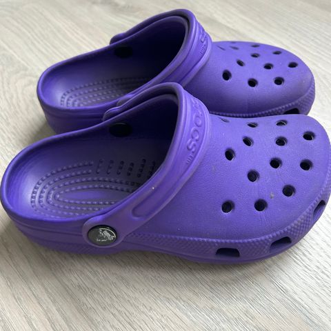 Crocs str 34