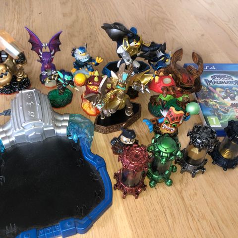 Skylanders imaginators til ps4, med mange skylanders