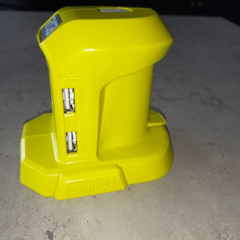 Ryobi batterilader med usb adapter