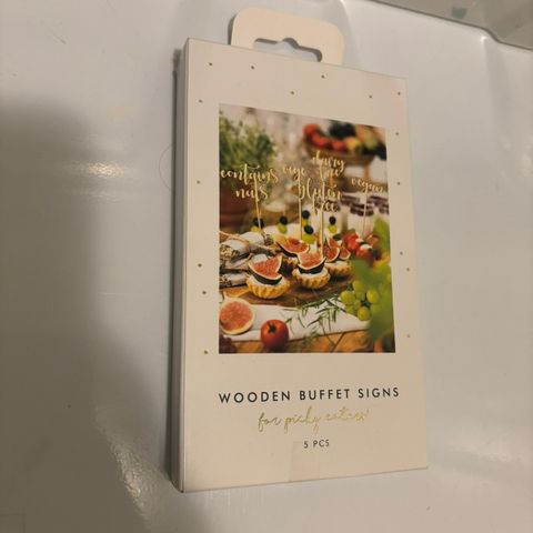 Wooden buffet signs 5pk