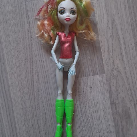 Monster High dukke