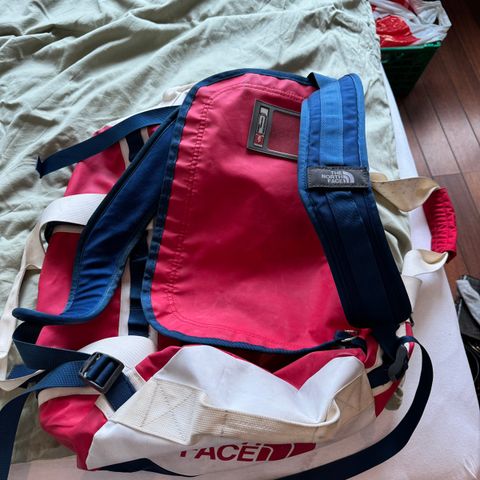 North face base camp 31L