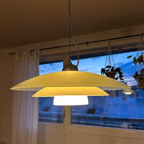 Tidløs taklampe