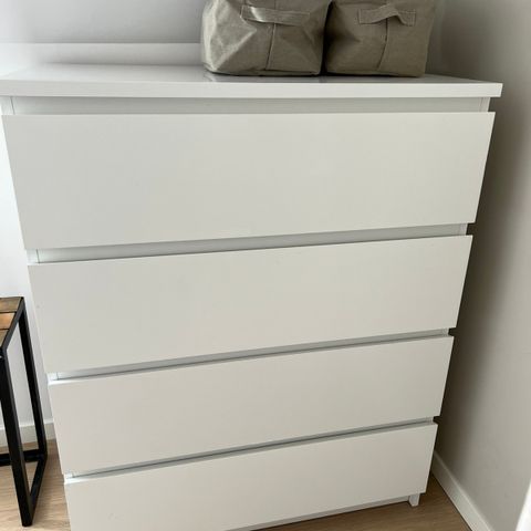 Malm kommode