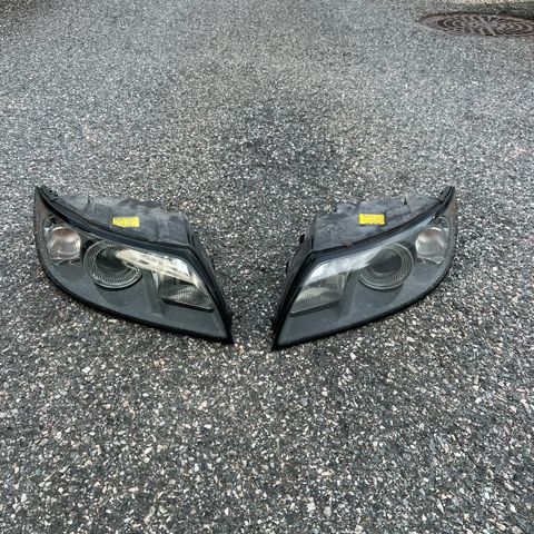 Volvo Halogen Lykter