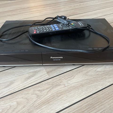 Panasonic Blu-ray/DVD spiller