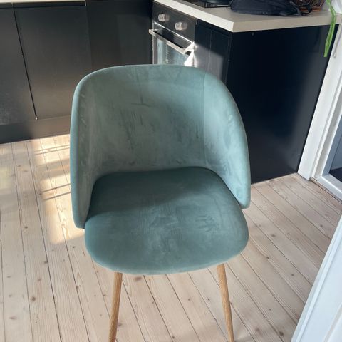 Velourstol fra Søstrene Grene