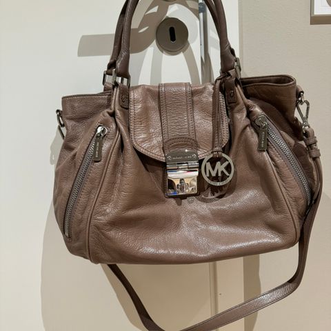 Michael Kors skinnveske