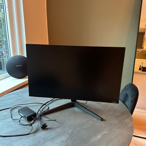 27'' Samsung monitor