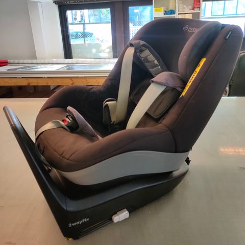 Maxi Cosi 2 way fix