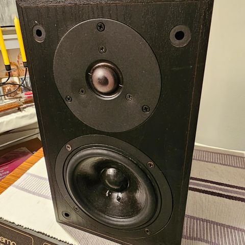 KRIX EQUINOX V. 2.0 selges for 1500 kr