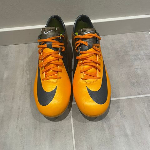 Nike mercurial vapor 7