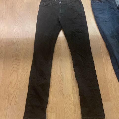 Svart Tommy Hilfiger jeans