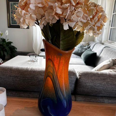 Vintage  Vilniaus Stiklo Studija vase