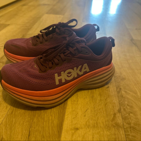 Hoka Bondi