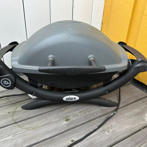 Weber elektrisk grill med trekk