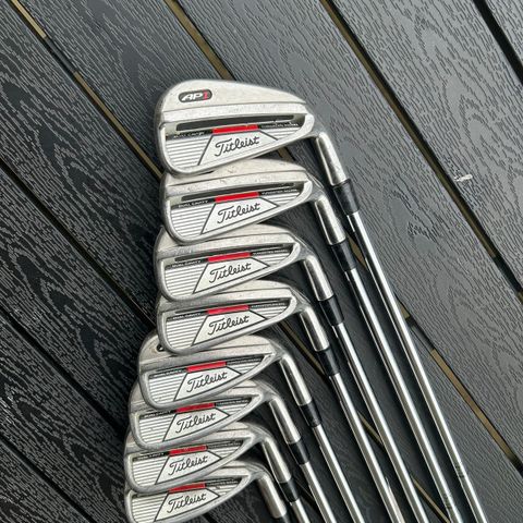 Titleist AP1 708