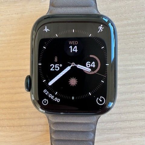 Apple Watch Series 7 (GPS + Cellular), 45 mm, grønn