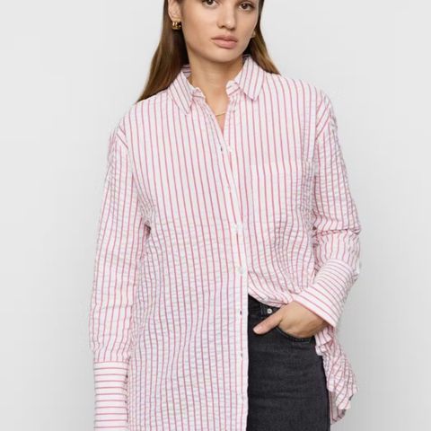 Camilla Phil Bibi crepe shirt berry