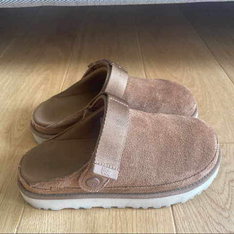 Ugg Goldestar (38)