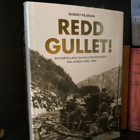 📚BORGE ANTIKVARIAT: «Redd gullet» Robert Pearson