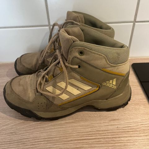 Adidas tursko 36