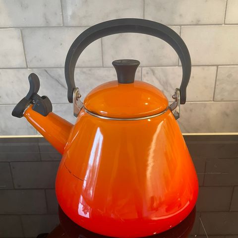 Le creuset kjele m/fløyte