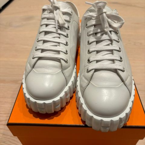 Hermes cross sneakers str 38