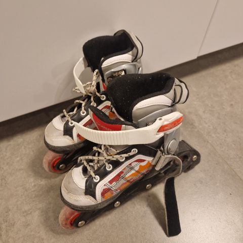 Rollerblades til salgs