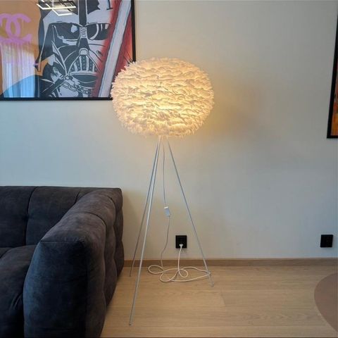 Eos gulvlampe (nypris 4483kr)