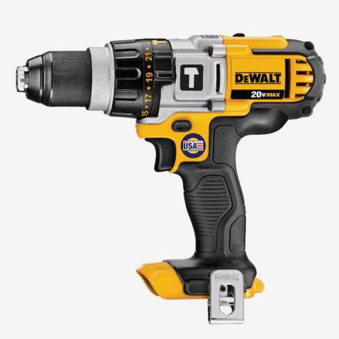 DeWalt 18V drill/slagdrill DCD985 selges