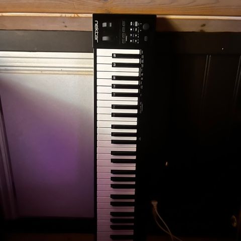 Nektar Gx61 controller keyboard