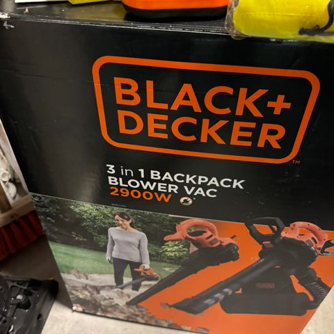 Løvblåser - Black Decker