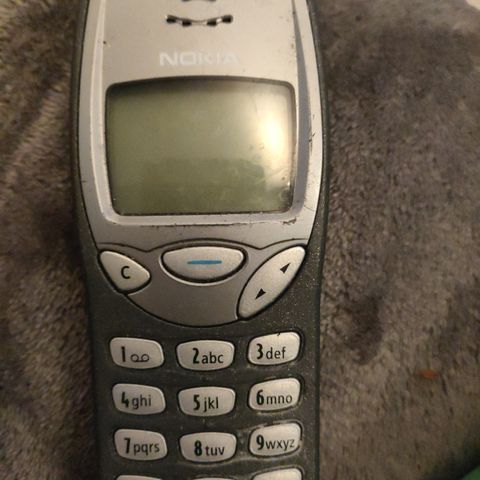 Nokia 3210