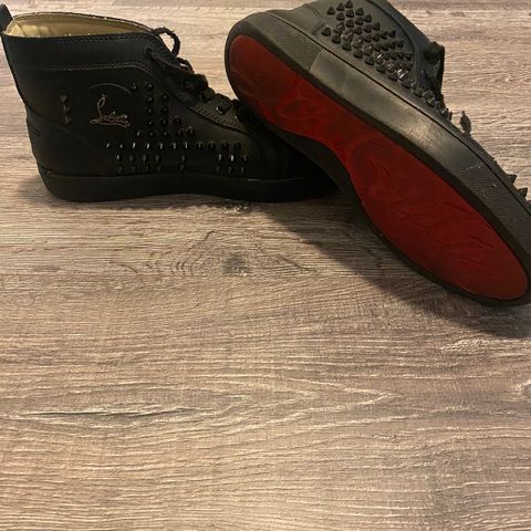 christian louboutin sko (Godt Brukte)  strl42-43