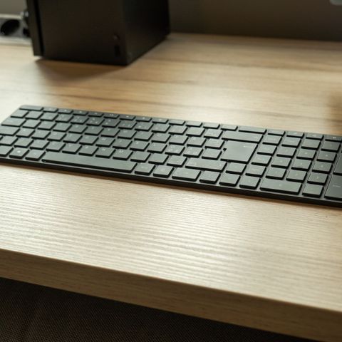 Microsoft Designer Bluetooth Desktop tastatur