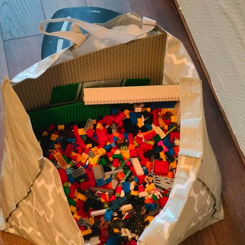 10 kilo med Lego , masse Ninjago