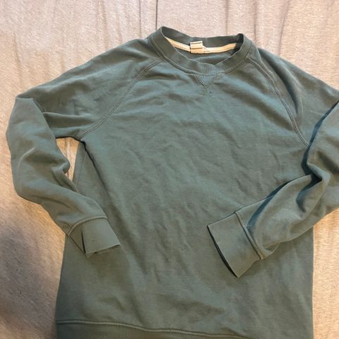 Sweatshirt barn (10-11) HM