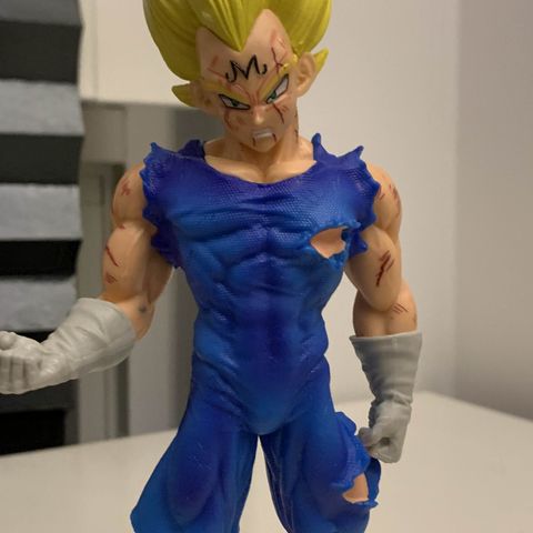 Anime figur vegeta fra dragon ball