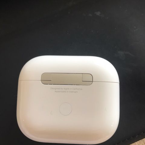 AirPods 3TD gen 21