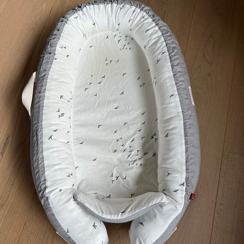 Voksi premium babynest