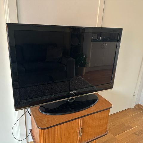 42 tommer Samsung TV