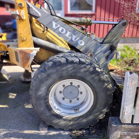 Volvo L30 deler selges mva fri.