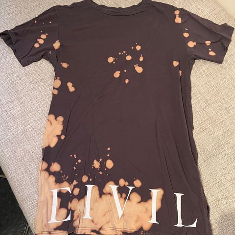 Fet T-Shirt fra LIVIL Regime strl L - Lang modell