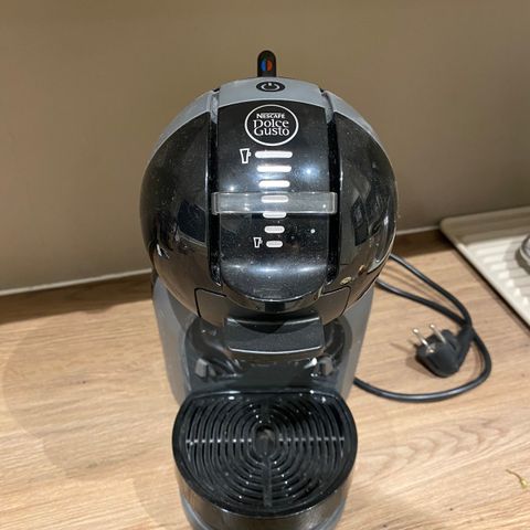 Dolce Gusto kapselkaffimaskin