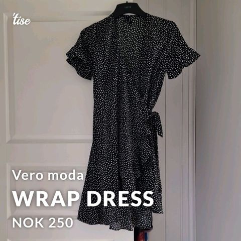 Wrap dress