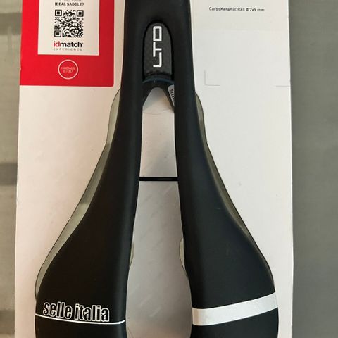 Selle Italia LTD Carbon EVO  veil.3459,-